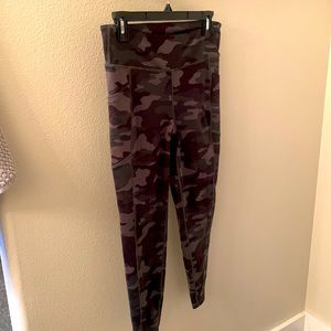 💥Capri Leggings💥